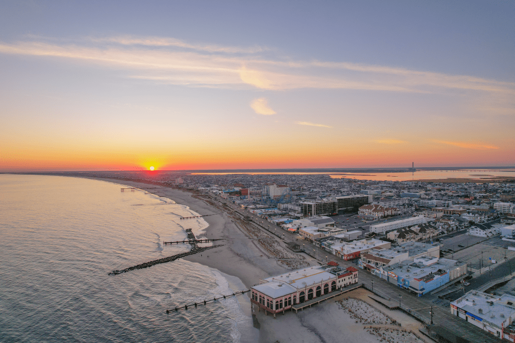 Thanksgiving Music Pier